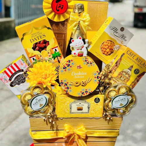 Hộp Quà Tết Rượu Bánh Kẹo - Quà Tặng Tết - Quà Trang Trí Tết - Giỏ Quà Tết