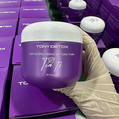 Hot hot kem boby Tía Tô đã cập bến