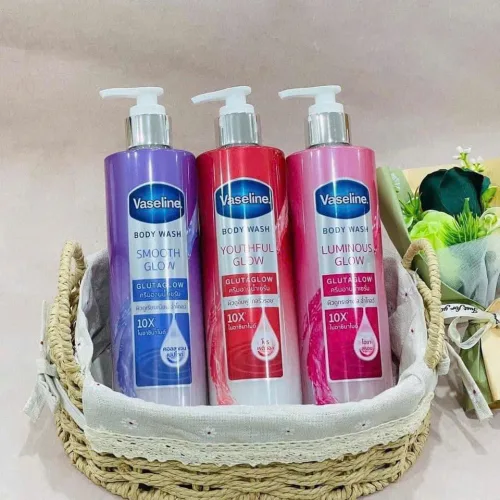 Hot là có hàng em Vaseline này chị em ơi tắm là trắng da lắm