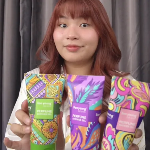 Hot Tiktoker Phụng Lai 3.4M Follow đồng hành cùng dự án bộ tóc Sen Tảo SooYoung Hair