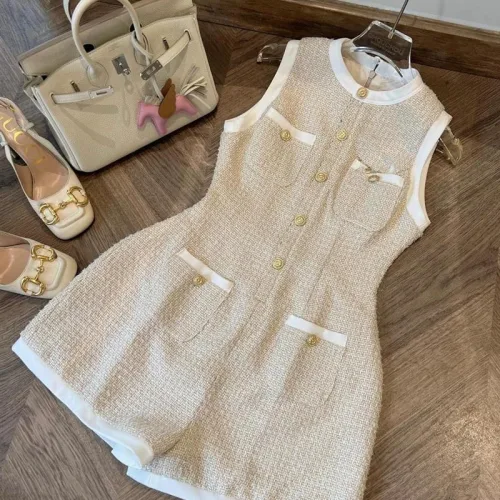 jiumsuit bố baby sát nách