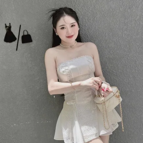 jum ống trắng ren hoa đan dây eo