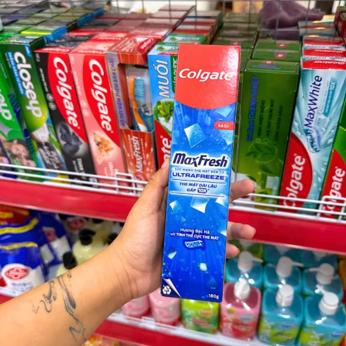 Kem Đánh Răng Colgate Maxfresh Hương Bạc Hà 10X 180g