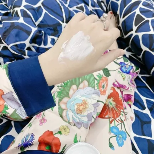 Kem body Lux – Thoa là thấm, chạm là tan