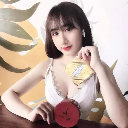 Kem body truyền trắng VIP - Chất kem gây nghiện bao cô gái đây ạ
