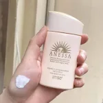 Kem Chống Nắng Anessa Hồng Perfect UV Sunscreen Mild Milk SPF50+/PA++++ Cho Da Nhạy Cảm & Da Trẻ Em 60ml