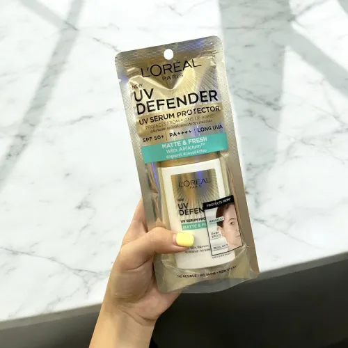 Kem Chống Nắng Loreal Paris Kiềm Dầu Thoáng Mịn Da Matte & Fresh With Airlicium SPF50+ PA++++ 50ml