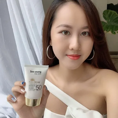 KEM CHỐNG NẮNG Mỹ phẩm SOO YOUNG