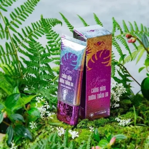 Kem Chống Nắng Son Cosmetic Lớn Dưỡng Trắng Da 50g chống nắng nâng Tone kiềm dầu hiệu quả