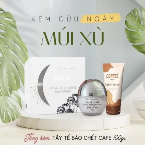 Kem cừu nhà em có 2 loại nha cả nhà ơi  Công dụng của Kem Cừu Dưỡng Da Ngày Đêm