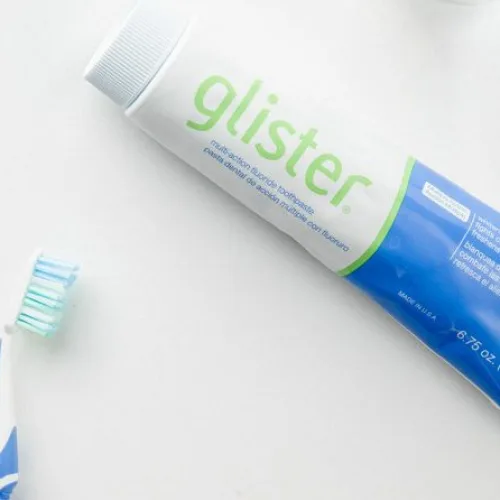 🦷 KEM ĐÁNH RĂNG GLISTER công thức REMINACT bổ sung những khoáng chất