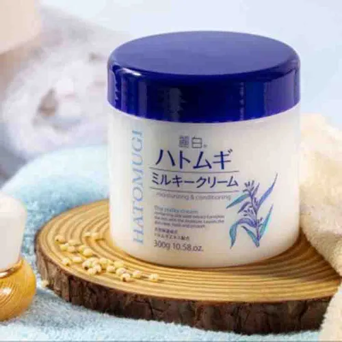 Kem Dưỡng Ẩm Ý Dĩ Hatomugi 300g