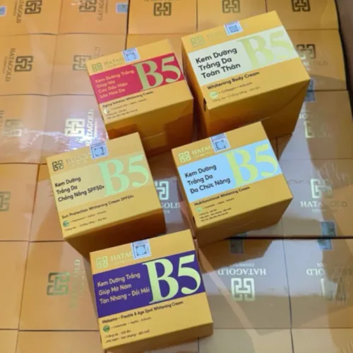 Kem Dưỡng Sáng Da B5 Hatagold Cosmetics Màu Đỏ10g