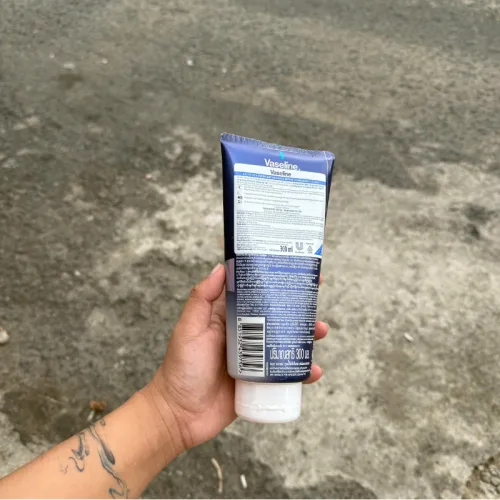 Kem Dưỡng Thể Vaseline Màu Xanh 70X Gluta Hya Overnight - Phiên Bản Mới
