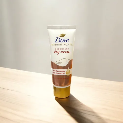 Kem Khử Mùi Dưỡng Trắng Dove 3% Niacinamide + 10x Vitamin C&E Tuýp Màu Cam 40ml