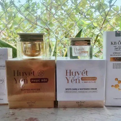 kem nám kem dưỡng phục hồi Huyết Yến cho bạn một làn da trắng sáng