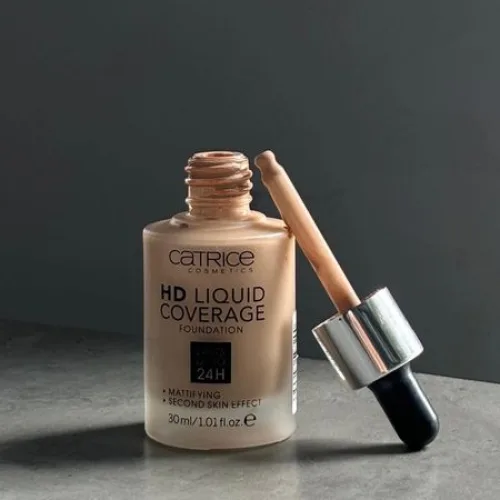 Kem Nền Dạng Lỏng HD Liquid Coverage Foundation dẫn đầu xu hướng
