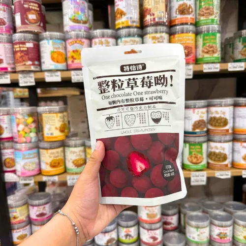 Kẹo Socola Bọc Dâu Tây Thơm Ngon - 4 Vị Socola, Sữa Chua, Hoa Hồng, Matcha 60g