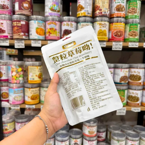 Kẹo Socola Bọc Dâu Tây Thơm Ngon Vị Sữa Chua 60g - Bịch Trắng Kem