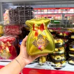 Kẹo Sữa KING HENRY BONART Nhân Trái Cây Hình Túi Tiền Hộp Thiếc 2 Màu 90g