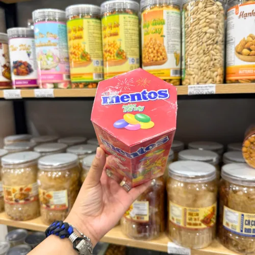 Kẹo Trái Cây Hỗn Hợp MENTOS Hộp Trụ TẾT 105,3g