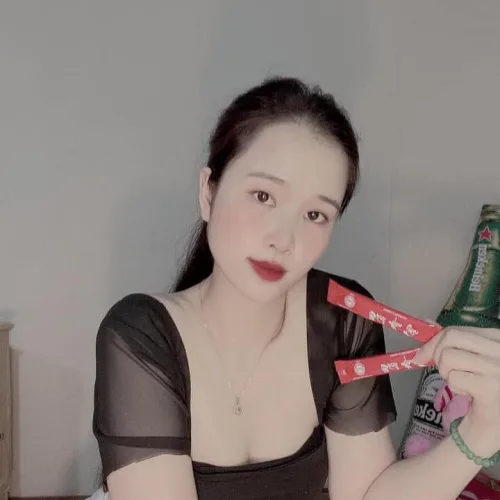 Không có Phụ Nữ xấu khi sử dụng cốm Bách Hoa Tiên
