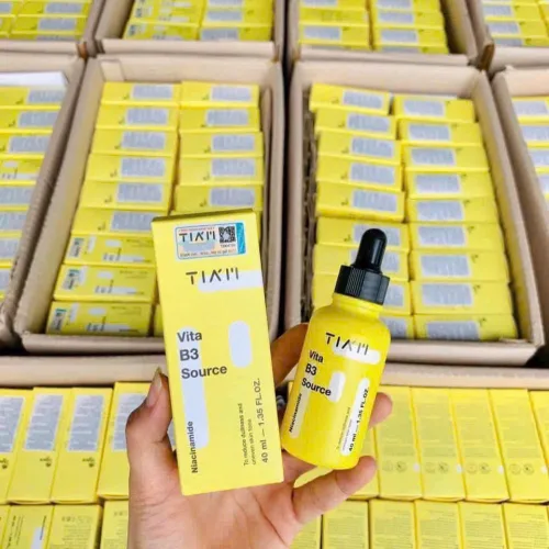 Lại là 1 em serum đang được review đỉnh chóp Serum Tia’m vàng  lọ 40ml lận