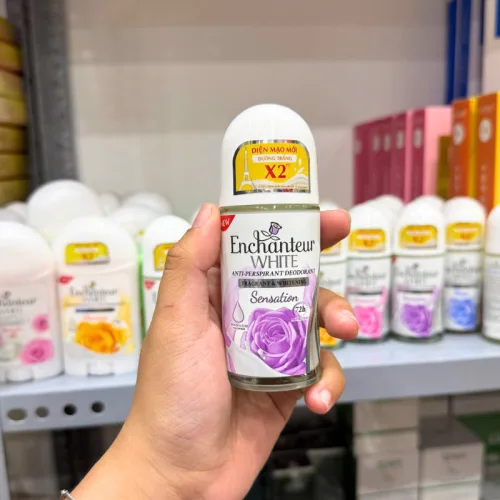 Lăn Khử Mùi Enchanteur Sensation 72h 50ml - Lăn Nách Dưỡng Sáng Da Màu Tím
