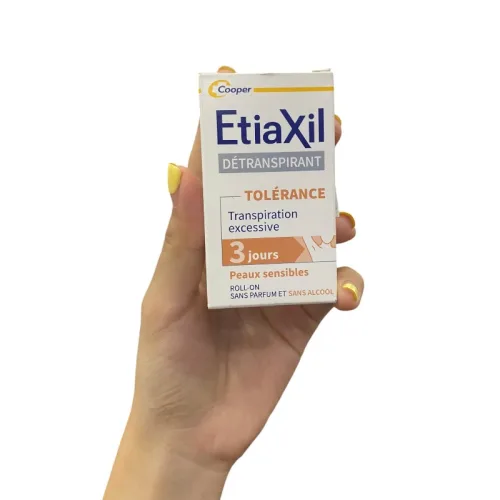 Lăn Khử Mùi EtiaXil Màu Nâu Dành Cho Da Nhạy Cảm 15ml