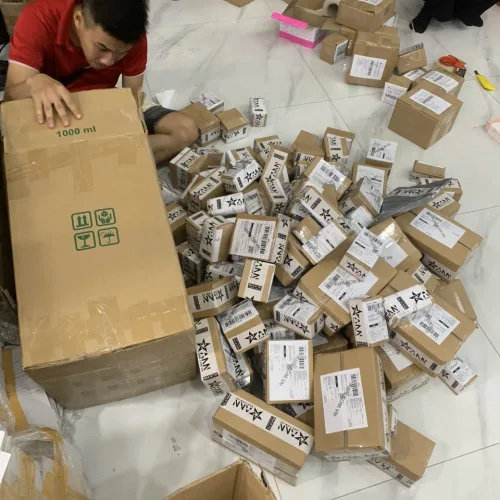 Lấy sỉ ít vẫn có đãi ngộ tốt cho khách nha