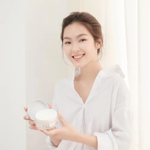 Lux chào ngày mới đẹp trời với mỹ nhân “Hoa Hải Đường”