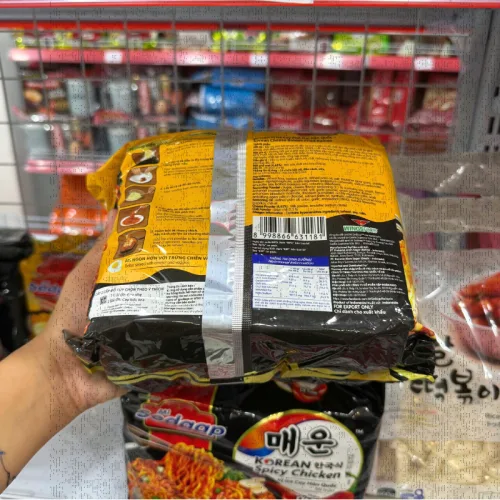 Mì Trộn Vị Gà Cay Phô Mai Hàn Quốc SEDAAP 435g - Lốc 5 Gói