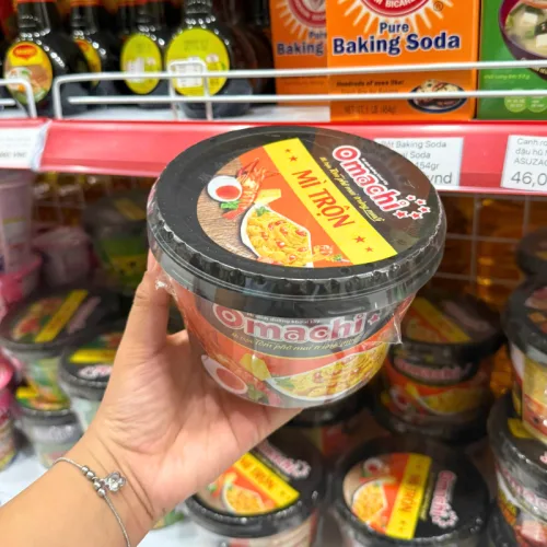 Mì Trộn Xốt Tôm Phô Mai Trứng Muối OMACHI Dạng Tô 105g