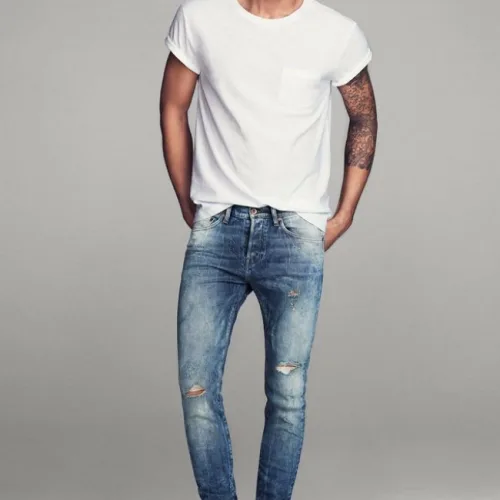 Mix quần jeans nam ấn tượng với 6 phóng cách này