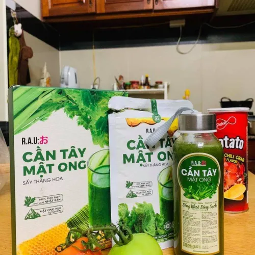 Một ly nước cần tây mỗi ngày để cải thiện hệ thống tiêu hóa của bạn, tại sao không?