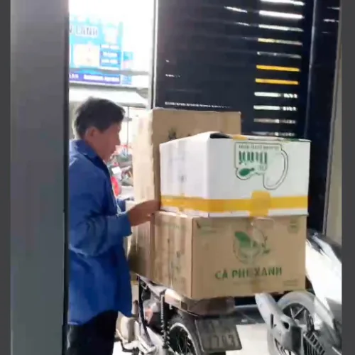 Muốn cho thiên hạ trầm trồ. Cớ sao kh thử mua đồ nhà em