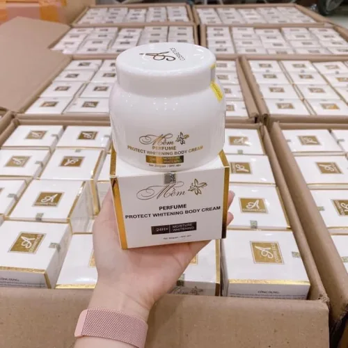 Muốn mặn thì ăn muối - Muốn đắm đuối thì phải thoa Kem Body Mềm