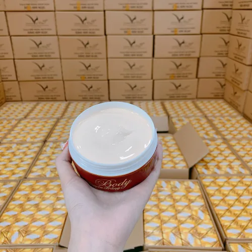 NÂNG TẦM SẮC ĐẸP - nhờ siêu kem body VIP white