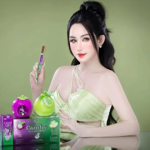 Nghe đồn chai nước hoa tơm khiếp lắm thêm cái sữa tắm Khổ Qua tắm vừa mịn vừa thơm