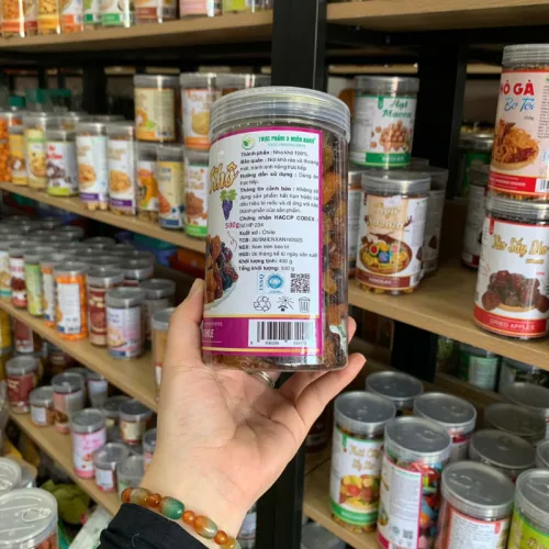 Nho Chi Lê Sấy Khô Loại Ngon 500g Hộp