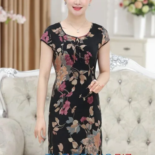Những kiểu váy đầm hoa trung niên đẹp cho mùa hè 2019