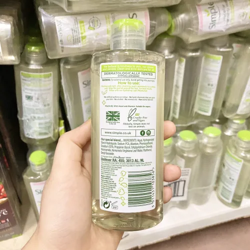 Nước Hoa Hồng Simple Kind To Skin Soothing Facial Toner 200ml