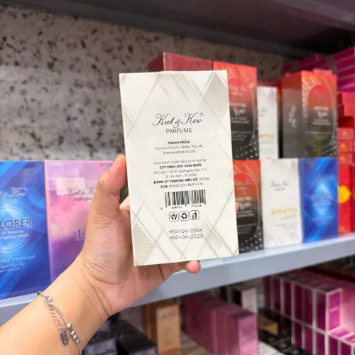 Nước Hoa Nữ Kat & Kev Aventus 30ml - Hương Thơm Nữ Tính Thanh Lịch