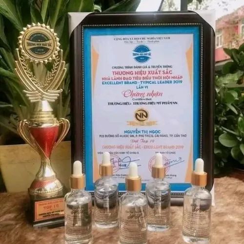Nước lột giúp Sản Sinh Collagen tái tạo lớp da mới Trắng Mịn Căng Bóng thay da sinh học Collagen NN