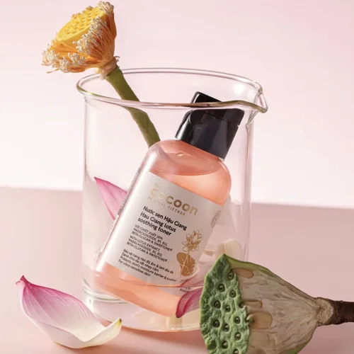 Nước Sen Hậu Giang Cocoon 50ml Thuần Chay (Chai Mini)