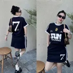 Đồ bộ áo thun chân váy thể thao in số 7
