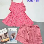 Đồ bộ gấm 2 da phối lụa mờ quần đùi trơn áo yếm 2 dây