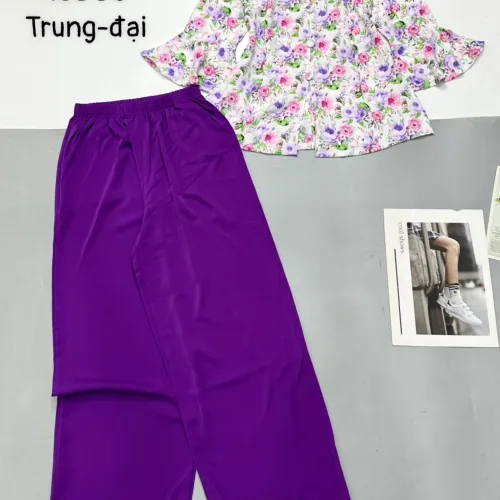 Đồ bộ mặc nhà mango quần dài trơn áo in bông có 2 size
