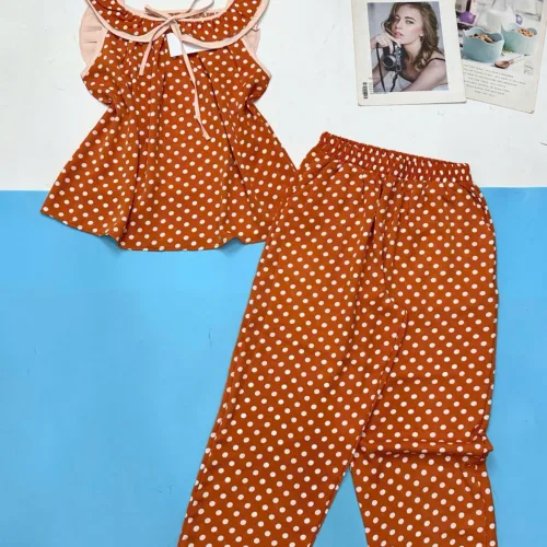 Đồ bộ mango áo dây bèo quần dài chấm bi