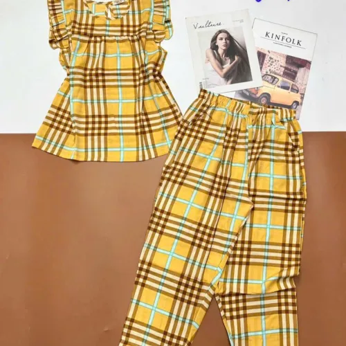 Đồ bộ mango quần lỡ áo sát nách bèo caro trung đại